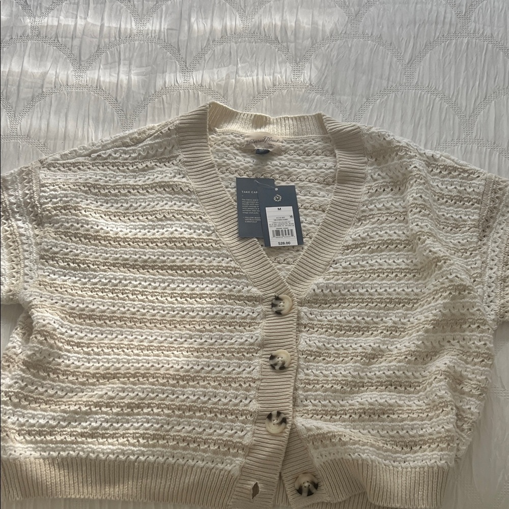 Elegant Cream Knit Cardigan